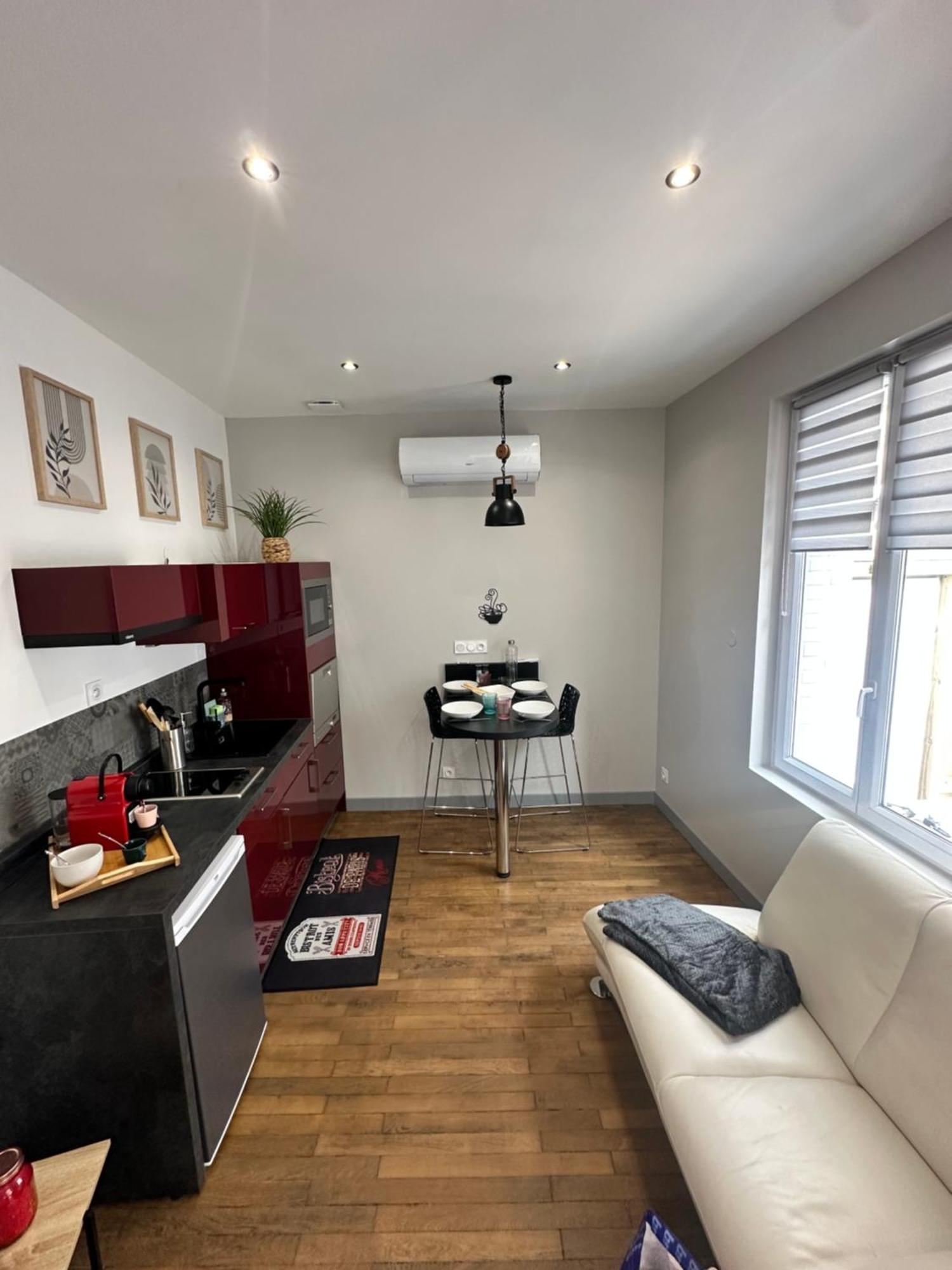 Le Cosy Charmeur Climatise Avec Patio Daire Tours Dış mekan fotoğraf